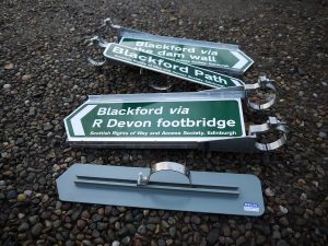 Footpath Signs in Aluminium with 2 types of mountings