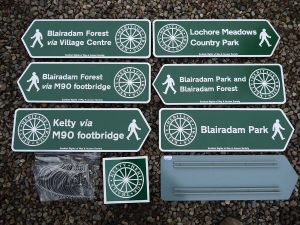 Green aluminium finger post signs