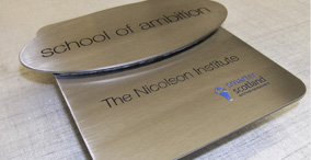 Commemorative & award signs