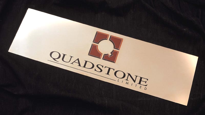 QUADSTONE 900mm x 300 mm 5 colour brass