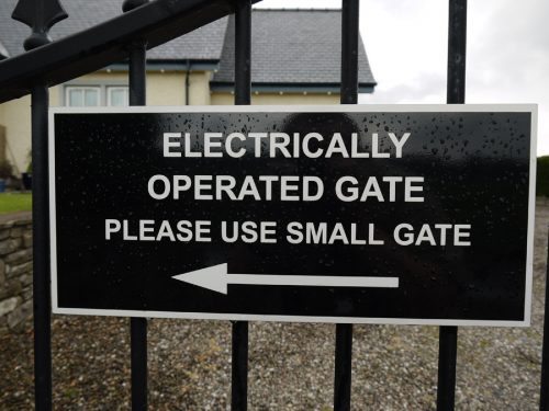 Railing Sign - Sign Industries